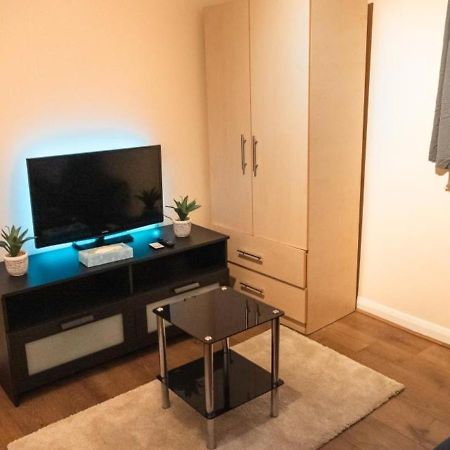 Comfy Apartment In Central Лондон Экстерьер фото